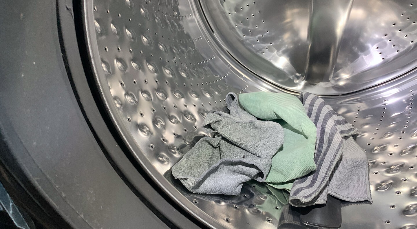 Microfiber towels in a front load washing machine